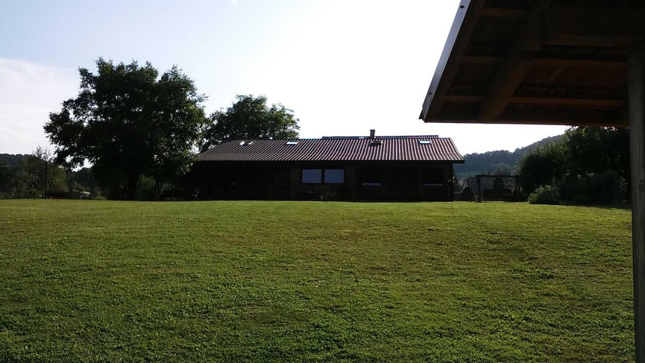 Pod Orzechem Villa Sanok Exterior foto